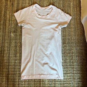 Lululemon swiftly tech tee